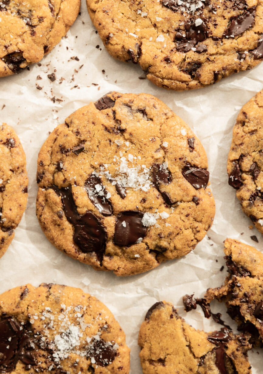 chewy pumpkin chocolate chip cookies