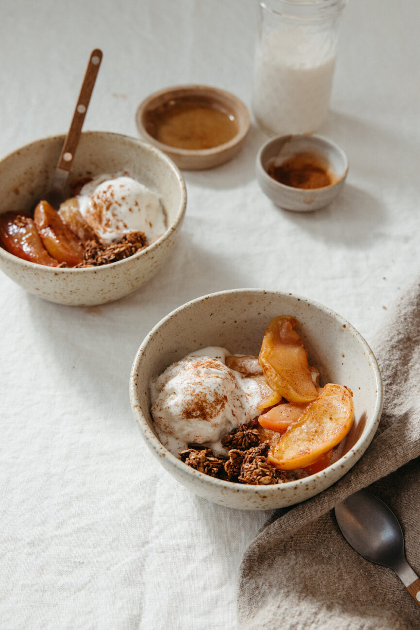 Easy Cinnamon Baked Apples
