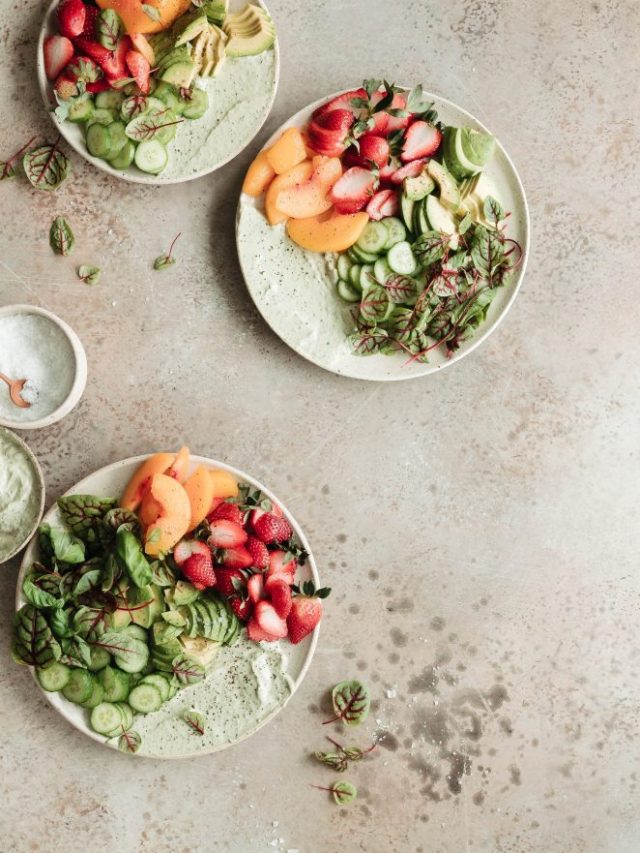 Simple Green Salad with Fruit and Ricotta