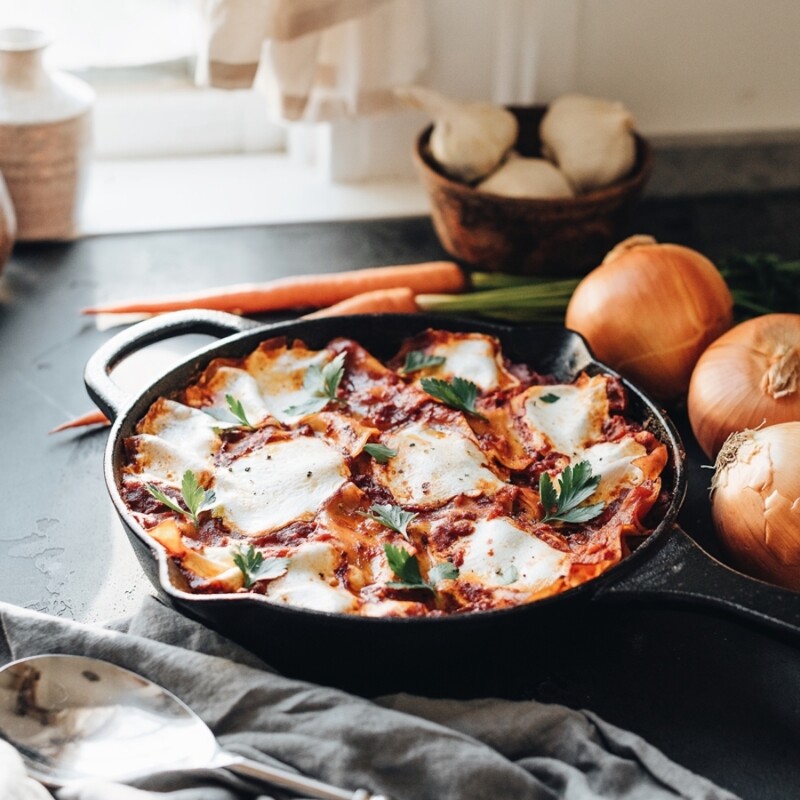 easy skillet lasagna with eggplant-one pot dinner-barilla