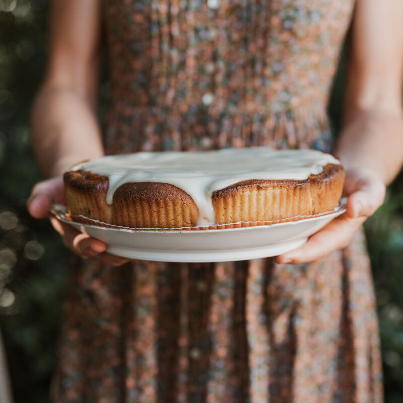 Laurel Gallucci, Sweet Laurel founder, Friendsgiving Brunch at Home in Los Angeles, garden, olive trees, cinnamon rolls