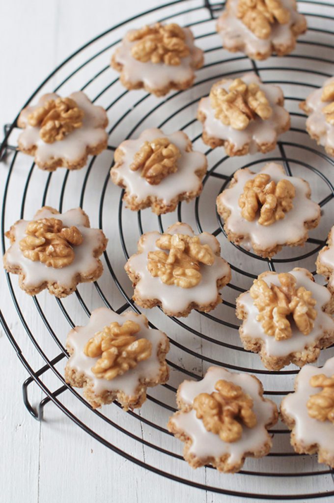 Swiss Walnut Christmas Cookies