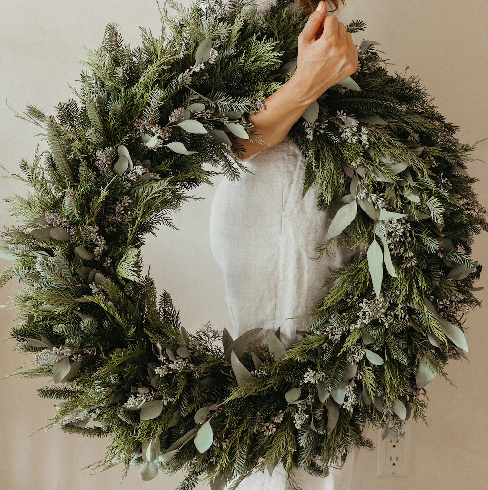 Casa Zuma Holiday Wreath